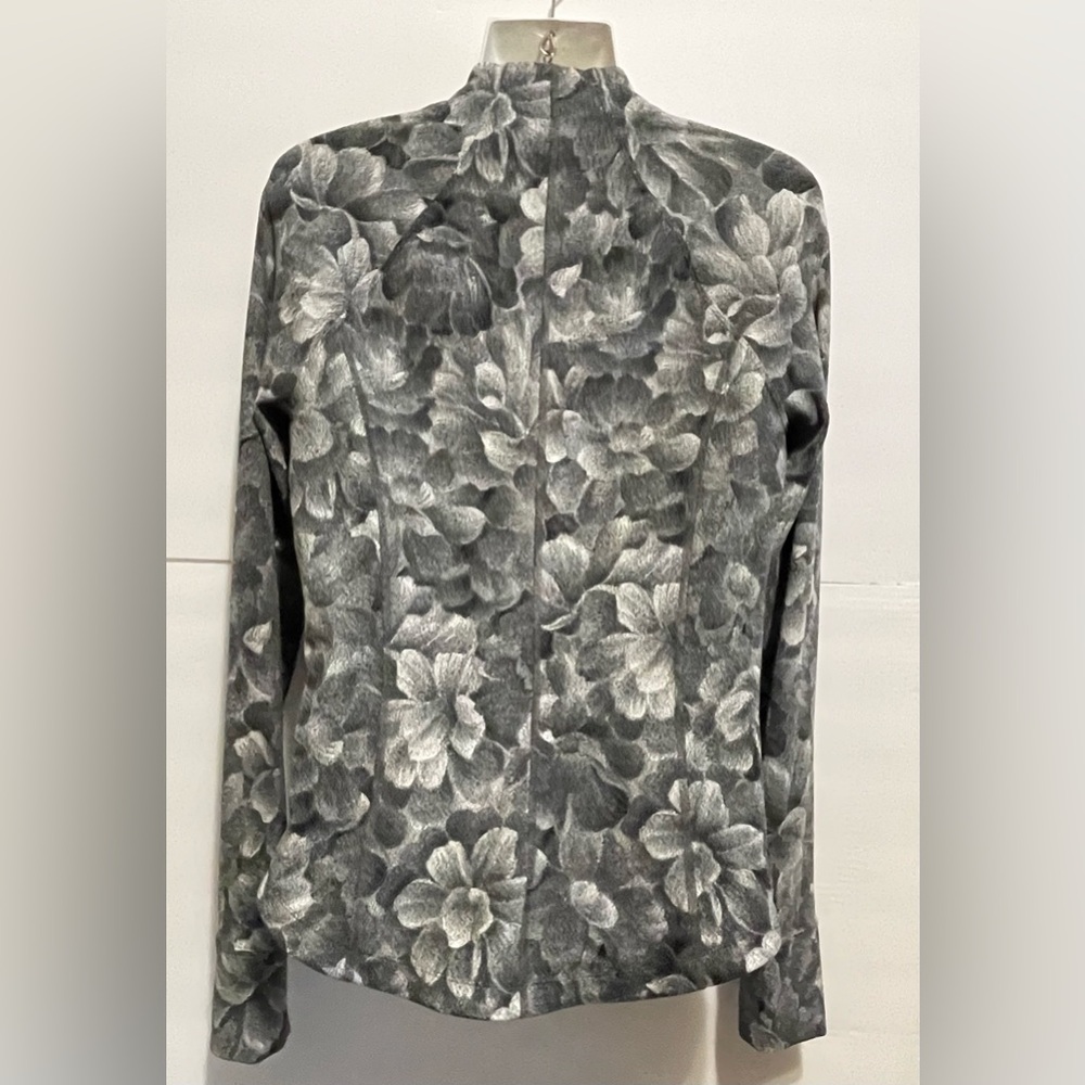 ATHETA SALUTATION FLORAL TEXTURED
JACKET - Picture 4 of 11